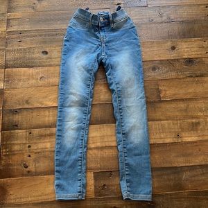 Girls size 8 Old Navy stretch jeans adjustable waist